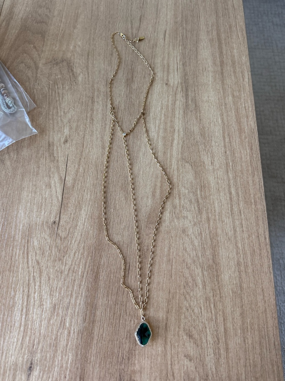 Lucky Star Jewels Gold Layered Emerald Green Stone Pendant Necklace